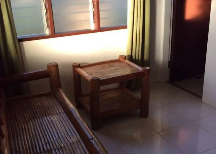 Hotel Camotes Flying Fish 3*